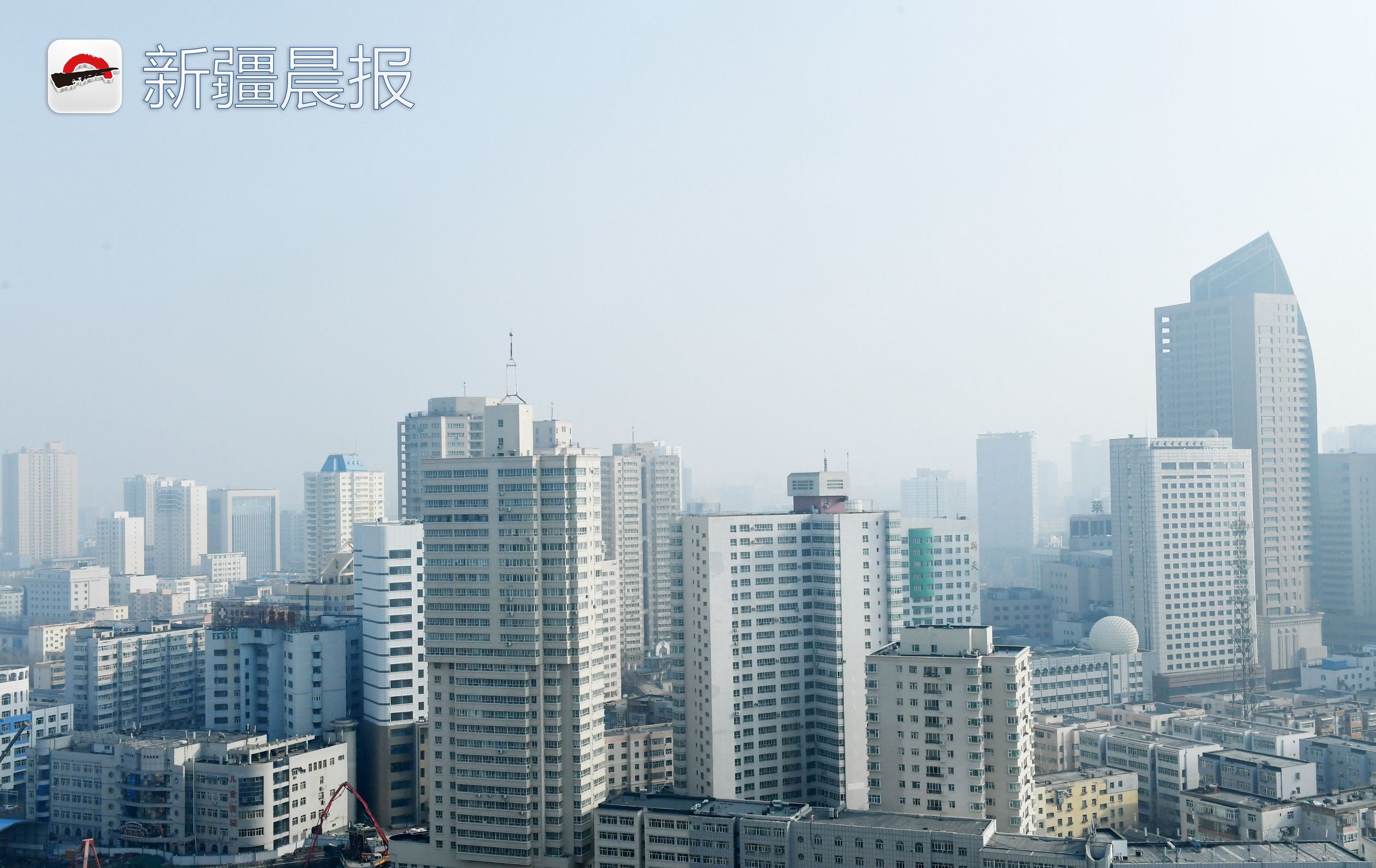 晨看*疆新**｜宠妻狂魔每天为老婆做花式便当；“网红”餐厅席卷乌市