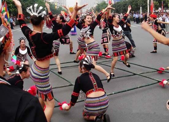 傣族泼水节简介及注意事项,关于傣族泼水节你还知道哪些知识