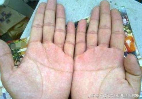 手相中出现这种符号，大富大贵，钱财自来