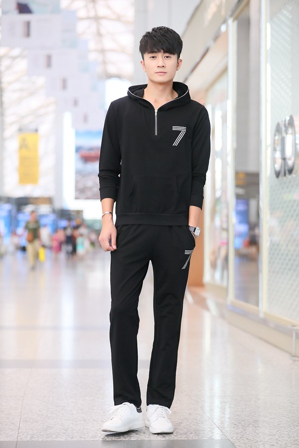 男士加绒卫衣防寒保暖最新款,男士卫衣套装冬季保暖加绒加厚