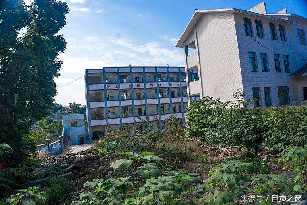 点燃你的回忆，带你去赶场——仙市古镇