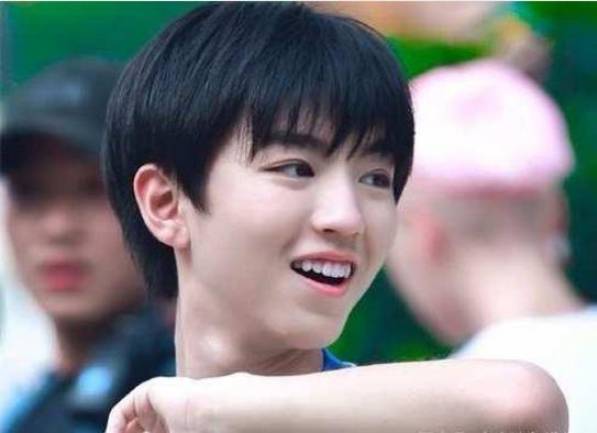 王俊凯的小名是阿俊吗,王俊凯的小名叫土豆吗