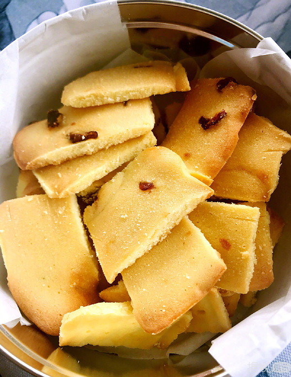 张杰哄谢娜,张杰流泪感动告白谢娜