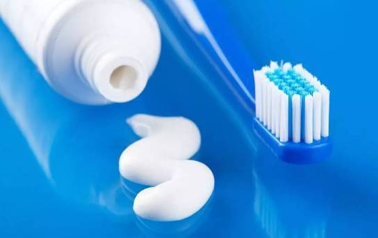 处理衣服发霉的小妙招,衣服发霉有小白点怎么处理