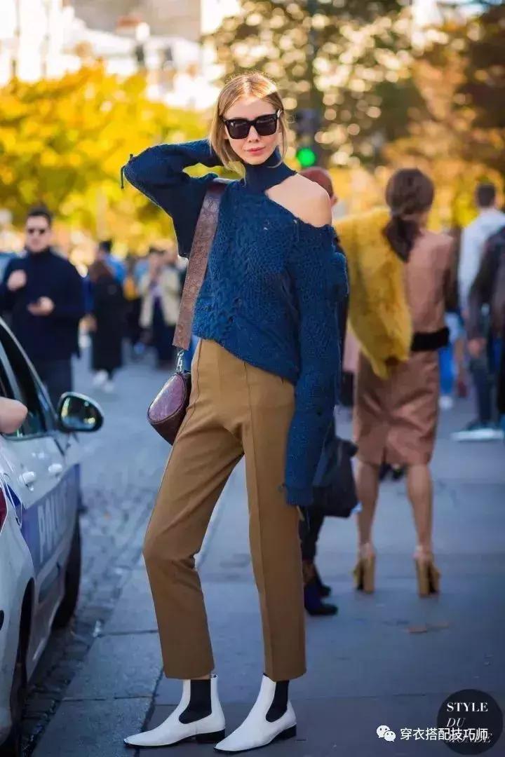 方头粗跟短靴冬季搭配裤子,冬季短靴搭配什么裤子