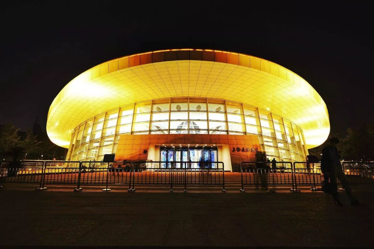 上海哪个地铁站去景点方便,上海免费景点及地铁路线