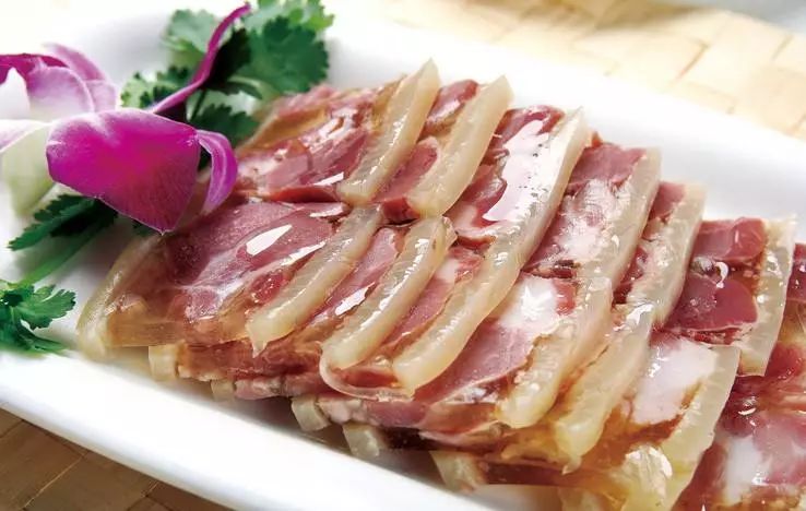 上海哪个地铁站去景点方便,上海免费景点及地铁路线