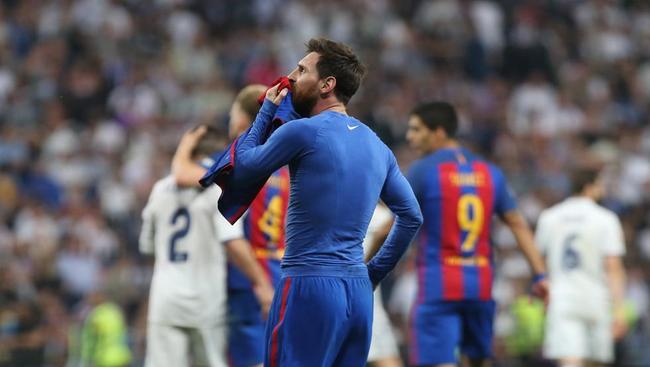 瓜迪奥拉梅西拥抱,瓜迪奥拉梅西14-15赛季