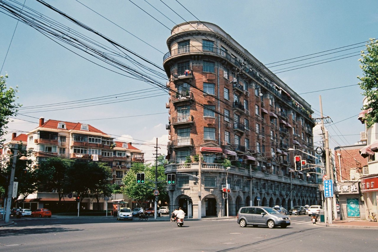 上海哪个地铁站去景点方便,上海免费景点及地铁路线