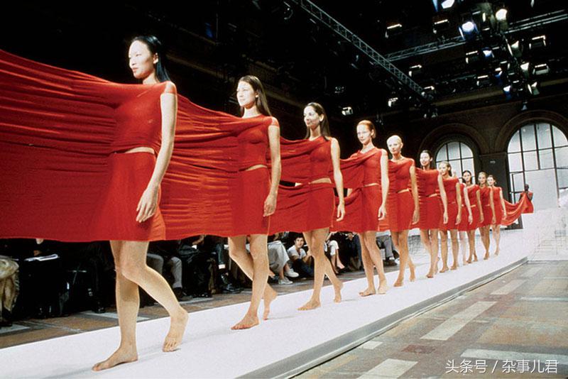 在你心里，改变世界的时尚精品是什么？