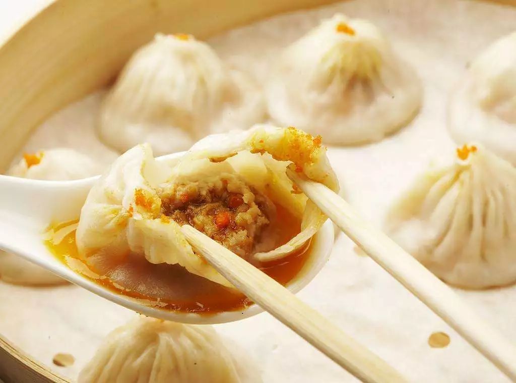 上海哪个地铁站去景点方便,上海免费景点及地铁路线