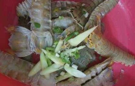 椒盐皮皮虾大众口味人人喜欢,30秒教你做椒盐皮皮虾