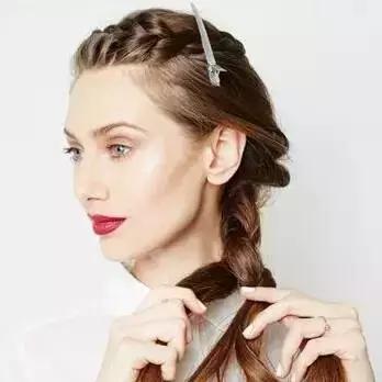 冬天懒人编发教程简单好看成熟,日常冬季编发教程简单好看