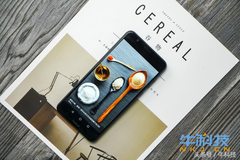 光荣畅玩7x评测,光荣7x的千元手机