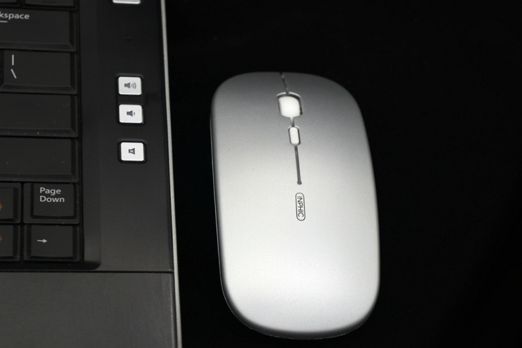 英菲克m1p无线鼠标测评视频,英菲克p-m1鼠标拆解