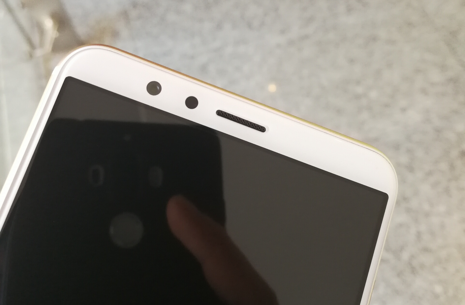 光荣畅玩7x全面屏手势操作,1499光荣7x全面屏