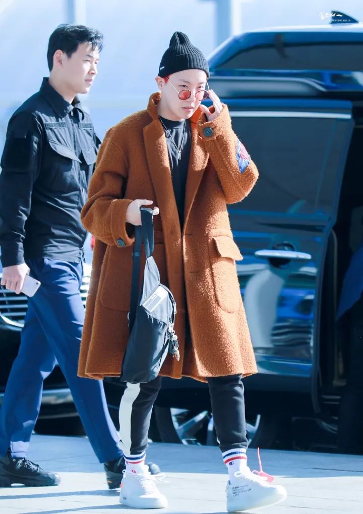 本周TA最潮｜水晶雪莉一酷一美防弹茶蛋*服私**完美碾压