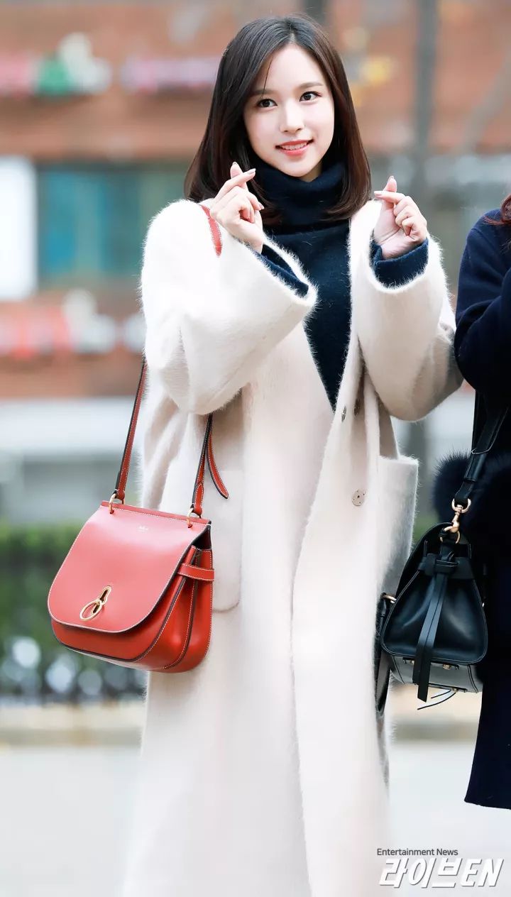 本周TA最潮｜水晶雪莉一酷一美防弹茶蛋*服私**完美碾压