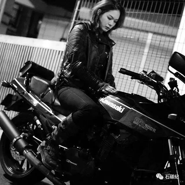 川崎z900和z900rs发动机,川崎z900与z1000的对比