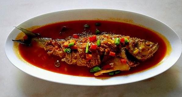 如何煎鱼不粘鱼,煎鱼不粘锅的绝密技巧