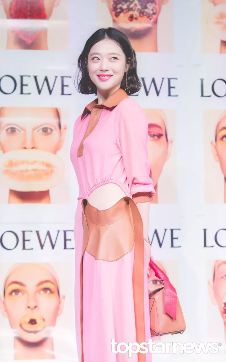 本周TA最潮｜水晶雪莉一酷一美防弹茶蛋*服私**完美碾压