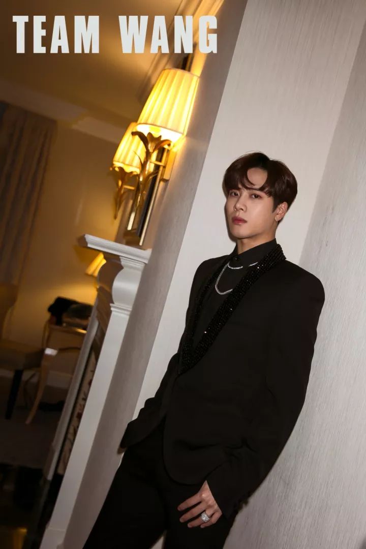 本周TA最潮｜水晶雪莉一酷一美防弹茶蛋*服私**完美碾压