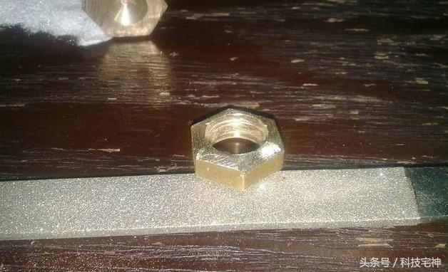 锂电螺丝刀工具评测,自制锂电池全自动万能螺丝刀