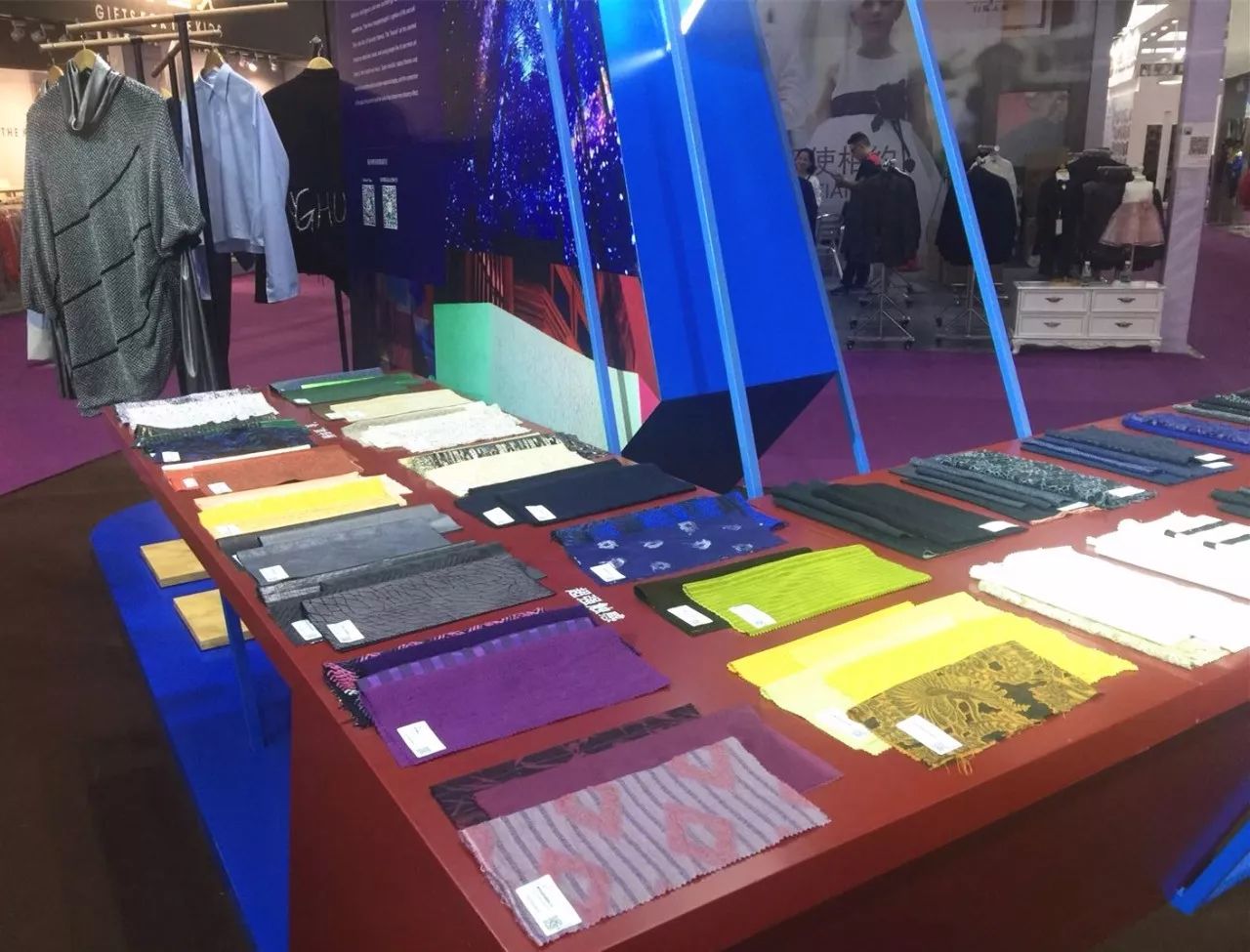 好料纷纷登场！在虎门炫动18/19秋冬流行趋势