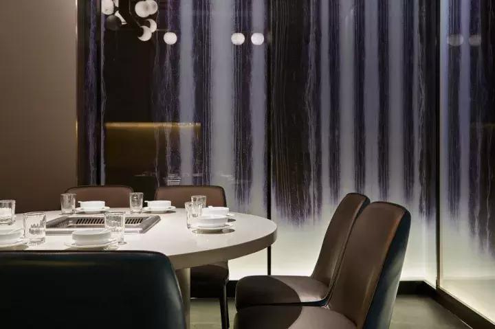 海底捞改变传统火锅模式,海底捞火锅成功创新秘诀