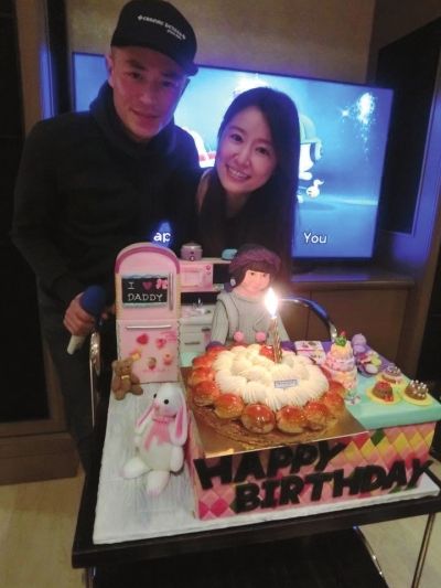 陈伟霆的生日蛋糕太别致了吧！原来明星过生日的蛋糕都这么有故事