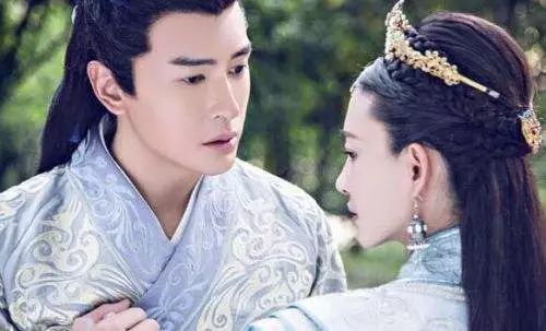 当我都准备好看*恋虐**宫斗大戏，你才告诉我这是一部环保科幻片？