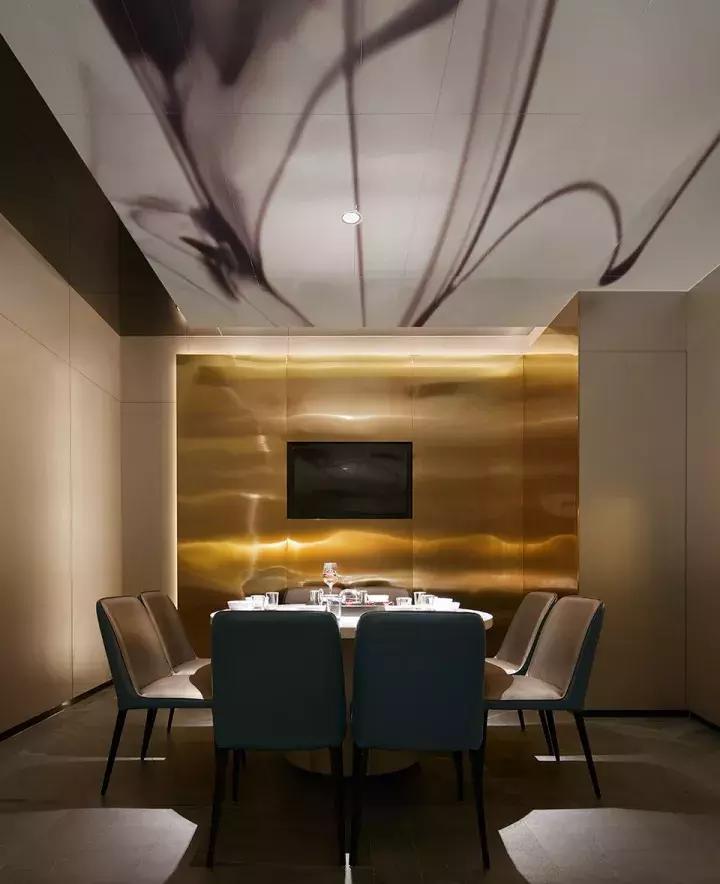 海底捞改变传统火锅模式,海底捞火锅成功创新秘诀