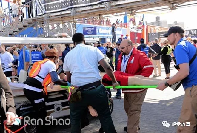 马拉松跑者最容易猝死的三个阶段,马拉松赛安全落幕