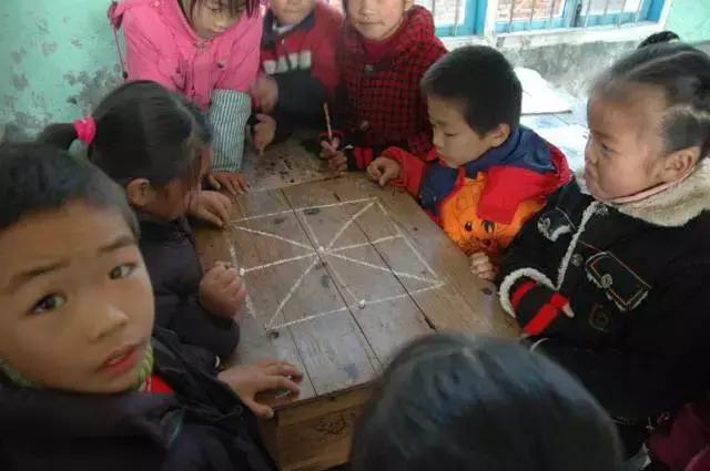 8090年代的童年玩具回忆集合视频,8090后的童年玩具小卖铺