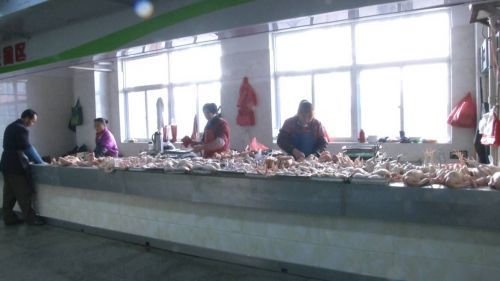 扬州人今后去菜场购买活禽不再现杀！活禽交易新规出台