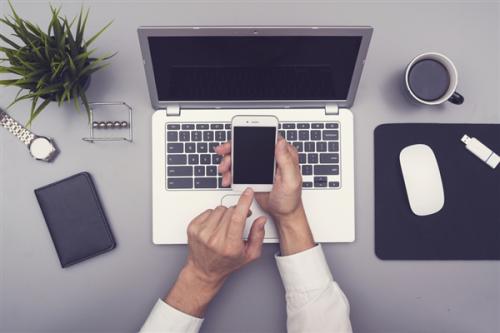 iphone越狱后危险,iphone越狱会中毒吗