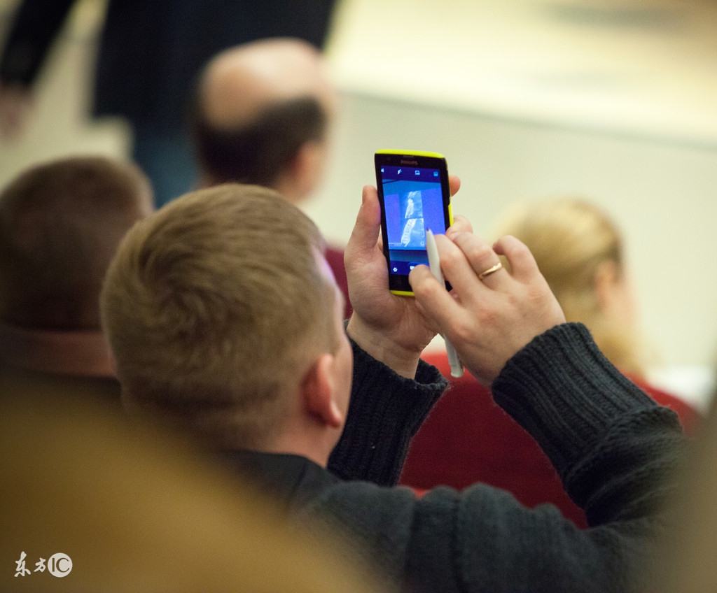 「Y猫易聘」只有10%外贸人知道，老外买家是这样看报价单的！