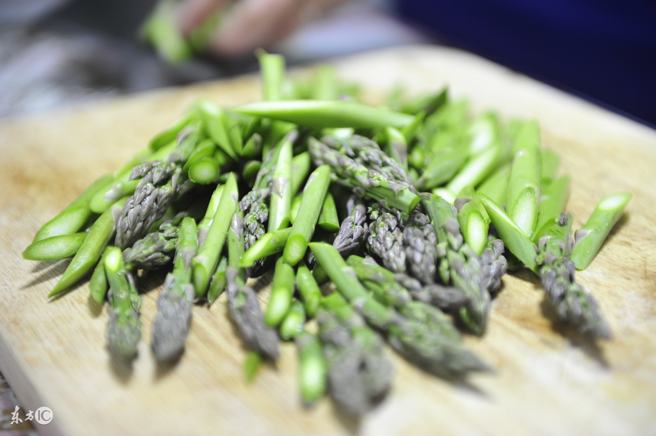 芦笋种植管理全套技术视频,芦笋种植技术方法和管理