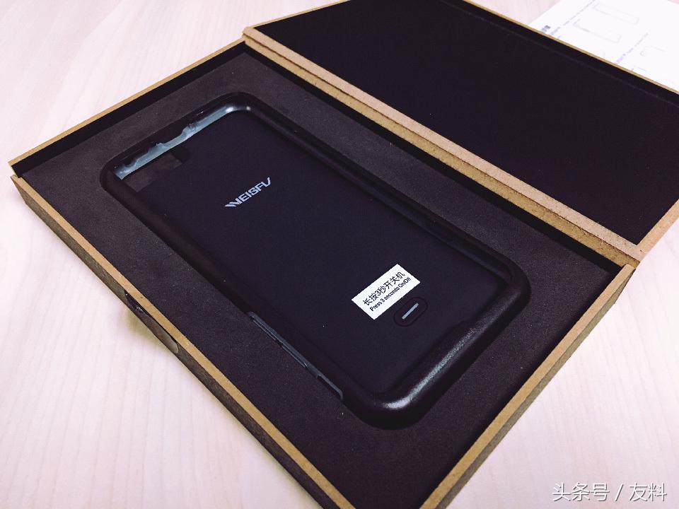 苹果正品背夹式充电宝测评,苹果背夹式充电宝20000毫安测评