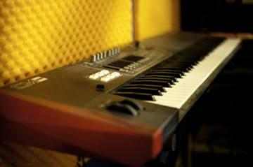 中老年零基础学电子琴技巧大全,电子琴初学者需要知道的小技巧