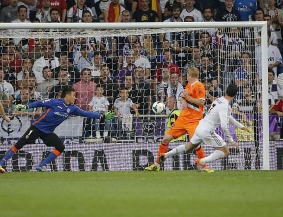 西甲联赛阿尔维斯,迭戈阿尔维斯西甲