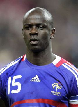 已退役的足球巨星,足坛退役十大前锋排名