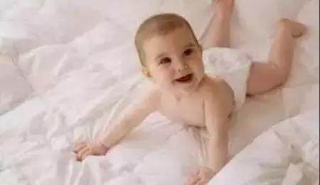 纸尿裤起坨断层是什么原因,纸尿裤起坨断层好吗