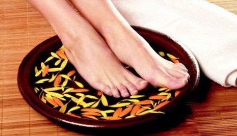 贫血吃什么药都不行,贫血除了补铁还要补什么