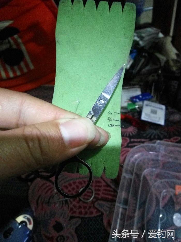 电动绑钩器怎么绑出一样长的子线,绑钩器绑的子线能钓大鱼吗