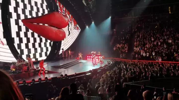 水果姐katyperry成名作,水果姐katyperry现场