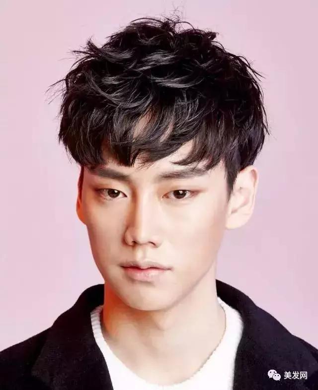 男生蓬松纹理烫效果图,男生纹理烫能维持多久