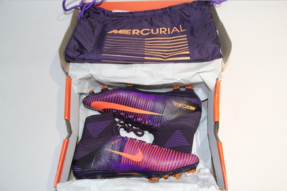 如何选择一款适合自己的足球鞋,哪款足球鞋好