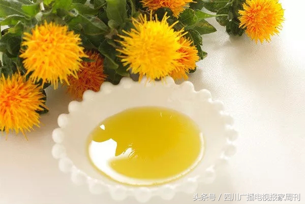 冬季泡脚暖身暖心,驱寒温肺泡脚