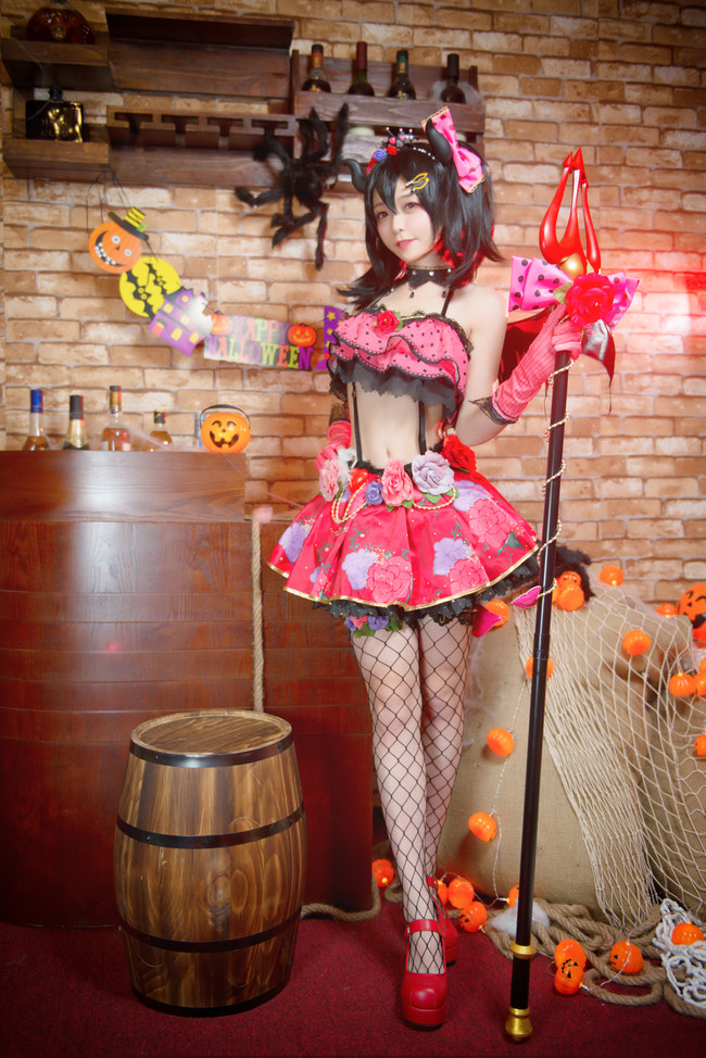 矢泽妮可剧场版cos,coslovelive绚濑绘里